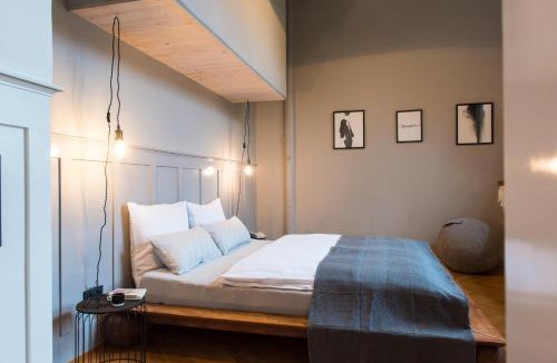Lahr Apartment | Design Loft I 130 qm I Klimaanlage I Europapark 20min I 2 Etagen I 2 Bäder I Nespresso I Parkplatz