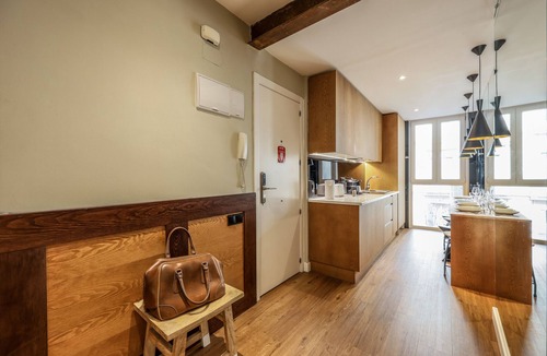 Chueca Apartment | Design loft in CHUECA I2IZQ