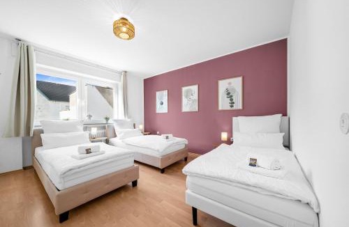 Center/Hamm-Bossendorf Apartment | Design-Wohnung I Balkon I sehr zentral I Küche
