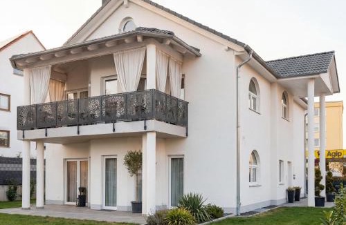 Fuerth Apartment | Designer-Apartment mit Spa-Badewanne nähe Nürnberg