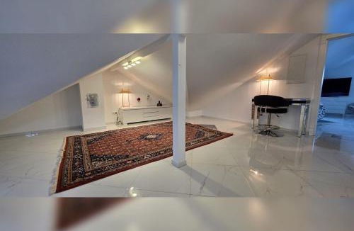 Fuerth Apartment | Designer-Apartment mit Spa-Badewanne nähe Nürnberg