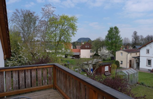 Kurort Gohrisch House | Detached, comfortably furnished holiday home with a wonderful garden