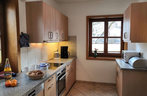 Garmisch-Partenkirchen House | Detached 3-star holiday home with terrace and garden, WiFi