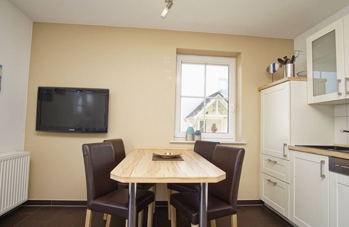 Thiessow Apartment | Die Ferienwohnung 02 im Ferienhaus De Niege Wech