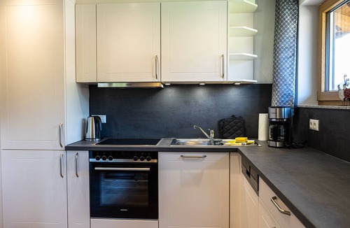 Oberstaufen Apartment | Die Ferienwohnung Thaler Höhe Wurde 2023 Fertiggestellt und Bietet mit ca