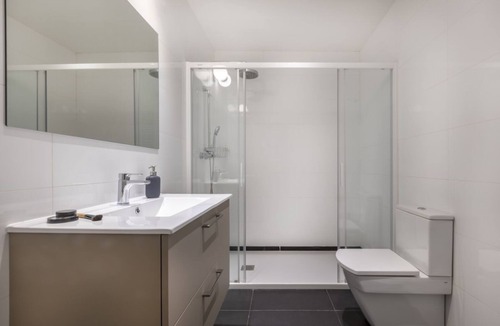 Chueca Apartment | Dlx 1 Dorm · Dlx 1 Dorm · Dlx 1 Dorm · Deluxe 1 Bedroom Apartment - Chueca