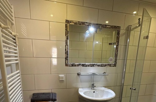 Erlangen Apartment | Doppelzimmer für 2 Gäste mit 15m² in Erlangen