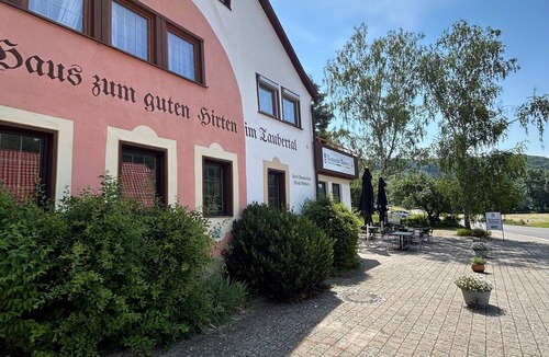 Steinsfeld Apartment | Doppelzimmer mit Balkon