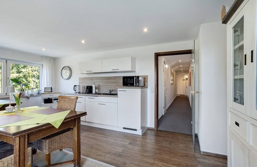 Moehnesee Apartment | Doppelzimmer seeblick ca. 25qm dusche/wc