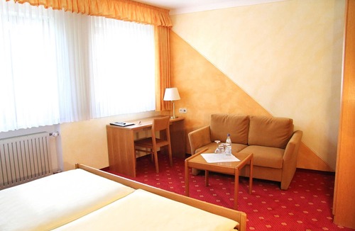 Bad Windsheim House | Double Room 1 - Hotel Garni Goldener Schwan