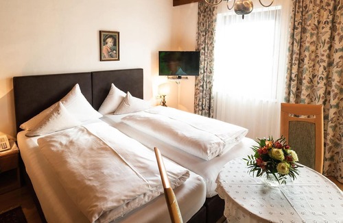 Seefeld in Tirol House | Double Room Comfort A - Short Stay - Hotel Helga