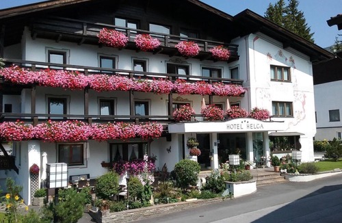 Seefeld in Tirol House | Double room Comfort A - breakfast short stay - Hotel Helga