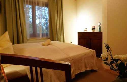 Gersdorf Bed & Breakfast | Double room GAMRIG - WITH breakfast - - Pension Zum historischen Kalkwerk
