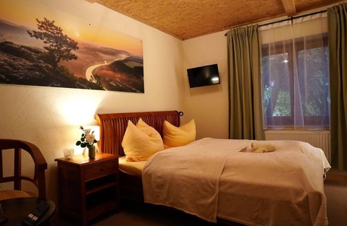 Gersdorf Bed & Breakfast | Double room LILIENSTEIN - WITH breakfast - - Pension Zum historischen Kalkwerk