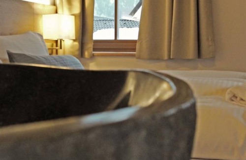Oberammergau Bed & Breakfast | Double Room - Mammhofer Suite & Breakfast