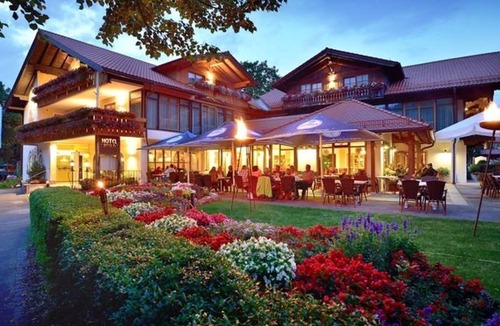 Oberammergau House | Double room Superior - Aktiv Hotel Böld & Restaurant Uhrmacher