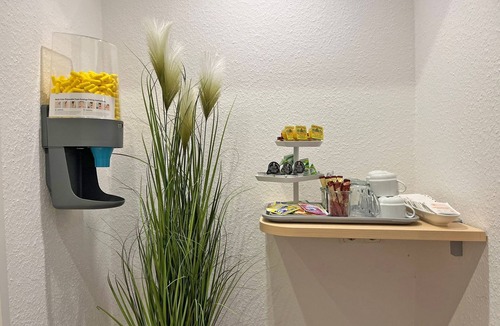 Lubeck City Centre House | Double room with 2 extra beds - Baltic Hotel in Lübeck