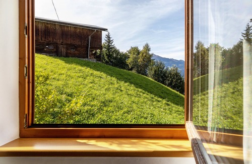 Hainzenberg Apartment | Double Room Zillertal View with En-Suite Bathroom
