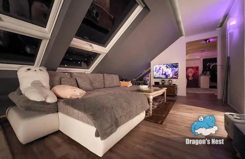 Schwaig bei Nuernberg Apartment | Dragon’s Nest: Cozy & modern attic loft Nuremberg