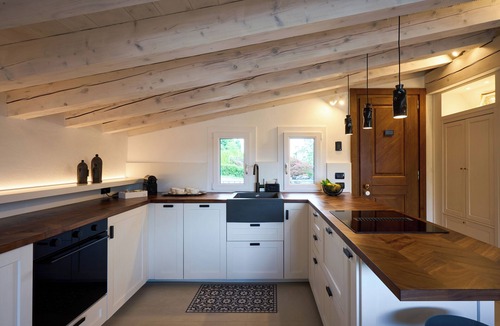 San Pietro di Feletto Cottage | Dream's Hill Cottage in San Pietro di Feletto, Prosecco Hills, UNESCO Site