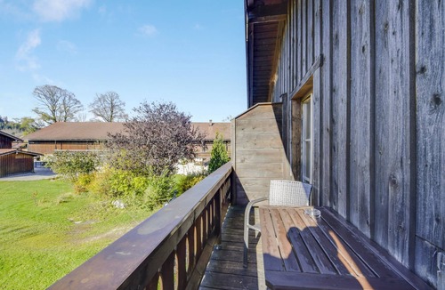 Lenggries Apartment | Dreamlike apartment "Hochalm" with Balcony, Garden & Wi-Fi
