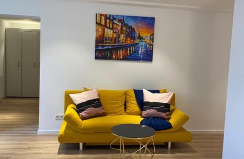 Holweide Apartment | Dreamy Luxury basement in Cologne