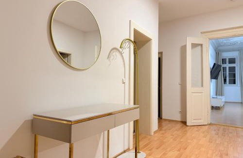 Coburg Apartment | DREAMZzz Marktblick - Altstadt Suite in Coburg