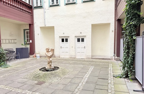 Coburg Apartment | DREAMZzz Suite with a view of the market square l center
