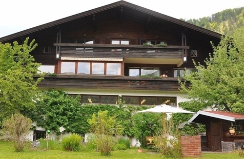 Entfelden Apartment | Drei-Raum-Ferienwohnung (7) Unterberg, 82 qm, Bad/WC, Extra-Schlafzimmer, Küche, Balkon