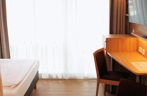 Mitte-Sud Hotel | DRK-Tagungshotel-Dunant