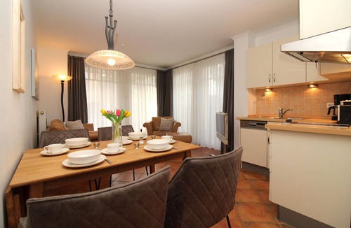 Ostseebad Kuhlungsborn Apartment | Dünenschloss H2 WE4: modern 3-room apartment close to the beach with large terrace