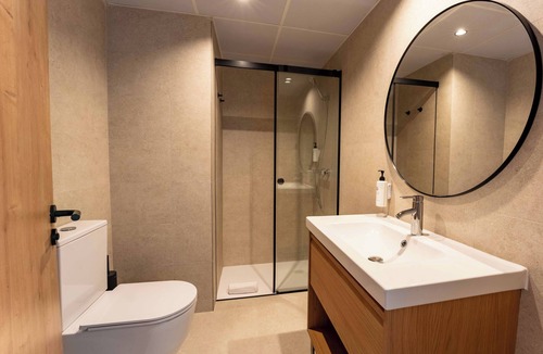 Simancas Hotel | easyHotel Madrid Alcala