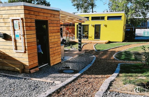 Stadtlauringen Apartment | Ecologically furnished tinylodge (25sqm) with sleeping lofts and terrace
