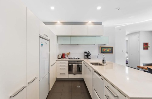 Queenstown City Centre Apartment | Edgar Rise, 500m from Queenstown CBD