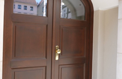 Coburg Apartment | Eine Zentral Gelegene Suite im Erdgeschoss mit Einem Außergewöhnlichen Ambiente