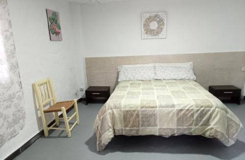 Prados de Armijo House | El Almendro De La Tia Teresa