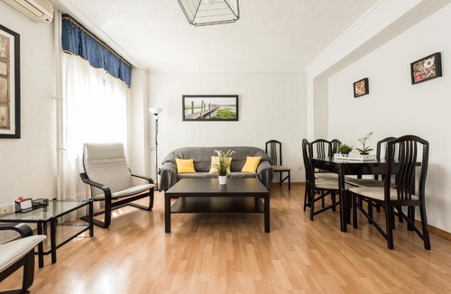 Ciudad Lineal Apartment | El Apartamento de Esteban