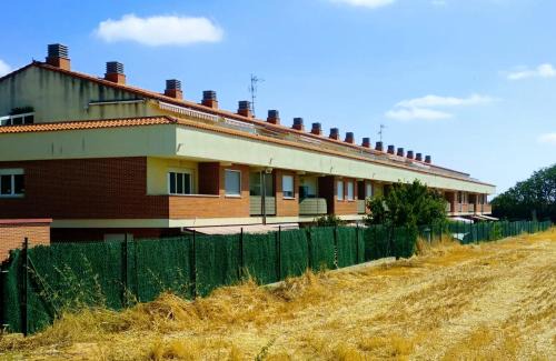 Castanares de Rioja Apartment | EL JARDIN DE LOS MANANTIALES