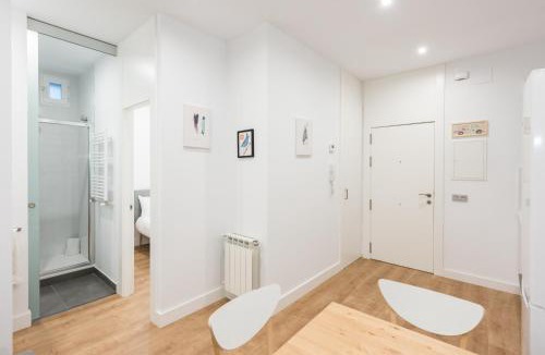 Embajadores Apartment | El Mesón de Siempre