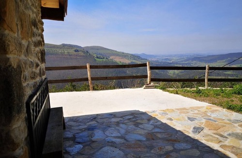 Solorzano House | El Picón Country House with Bay and Mountain Views