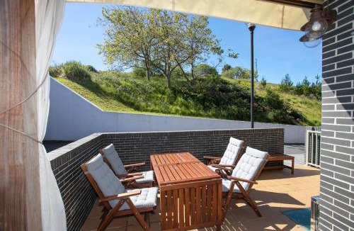San Vicente de la Barquera House | EL VELERO DE CANTABRIA