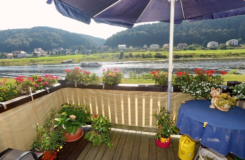 Postelwitz Apartment | Elbe-3-Resort Directly on the Elbe