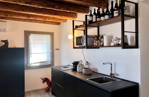 Crocetta del Montello Apartment | ELEGANT 2BEDROOMS APARTMENT WITH HILL-VIEW TERRACE IN THE PROSECCO REGION