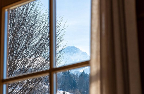 Sankt Johann in Tirol Villa | Elegant Chalet near Slopes & Village