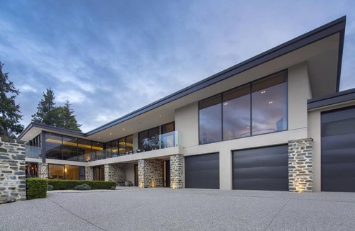 Kelvin Heights House | Elegant House - Kelvin Heights