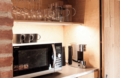 Buhlau Apartment | Elegant retreat: sauna, whirlpool bath and fireplace - last minute