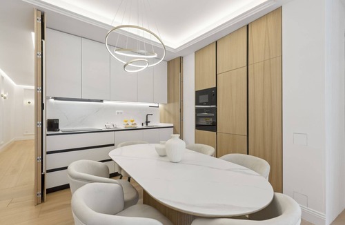 Ibiza Apartment | Elegant Stay by Retiro Park