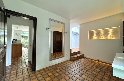 Emsdetten Apartment | Emsdetten - Apartament for 8P with Pool & Jacuzzi and Garden