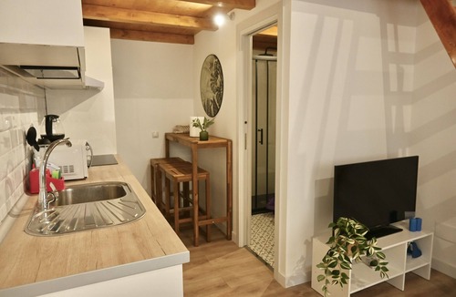 San Diego Apartment | Encantador Estudio con Cama en Mezanine y Patio Compartido MPE35F