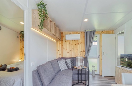 Wemding House | Enjoy a real Tiny Haus vacation close to nature at Camping Park Wemding!